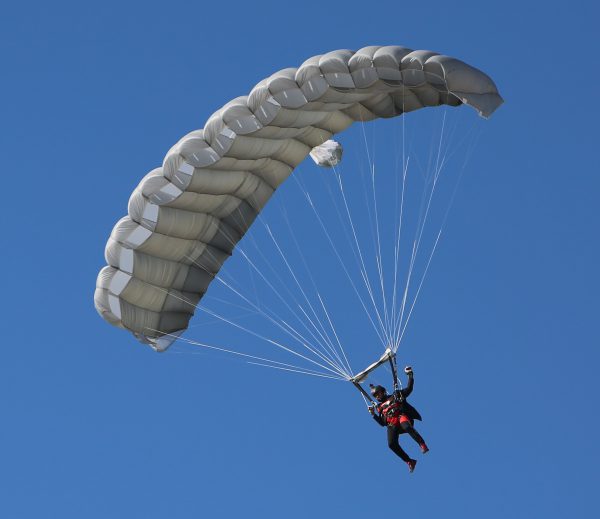 MACH V Military Freefall Parachute System - Image 3